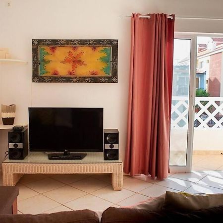 Santana - T2 Confortavel A 300 M Da Praia De Santa Maria Appartement Buitenkant foto